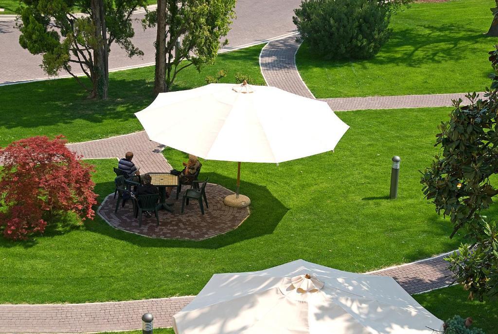 Hotel Columbia Terme Абано Терме Екстериор снимка