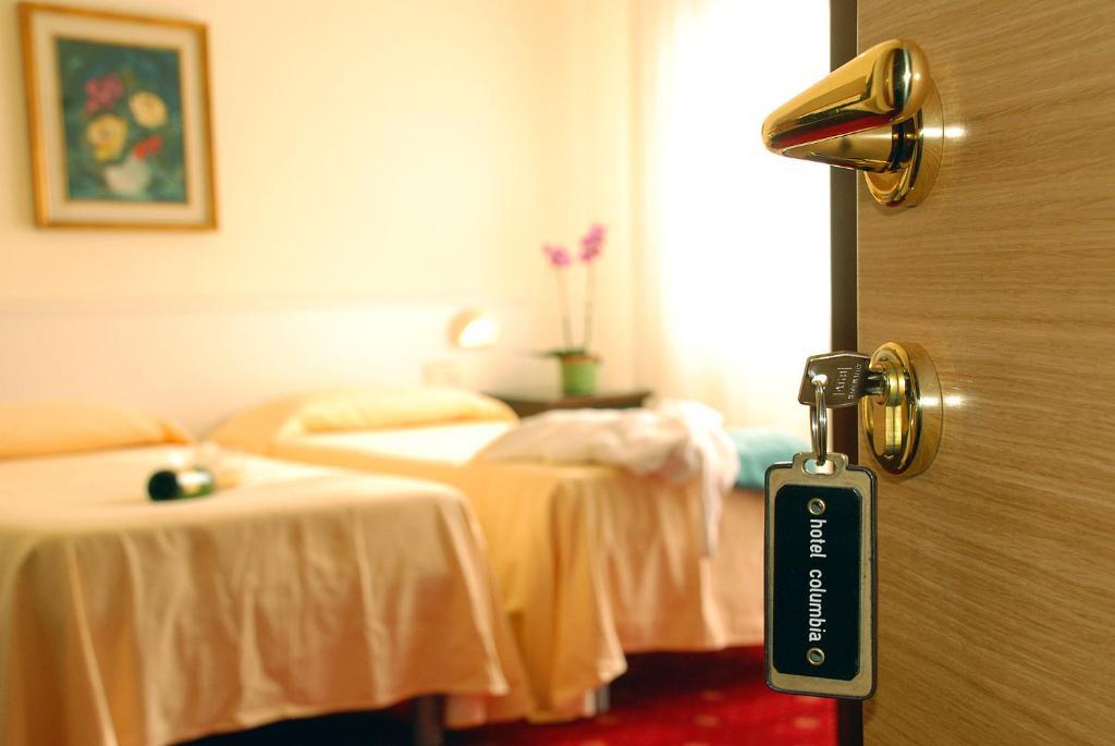 Hotel Columbia Terme Абано Терме Екстериор снимка
