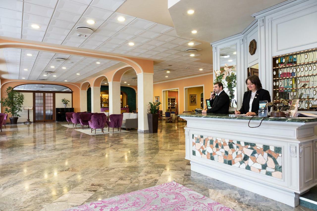 Hotel Columbia Terme Абано Терме Екстериор снимка